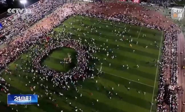 “村超(chao)”究竟有(yǒu)多火?帶(dai)你感受(shòu)鄉村“足(zu)球之夜(yè)”